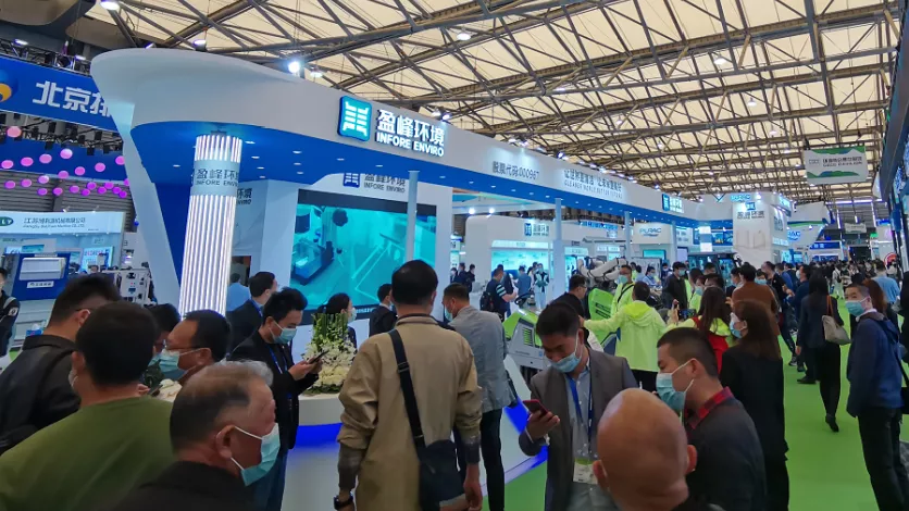 “峰”芒闪耀！今年会环境携新能源环卫装备精彩亮相第22届环博会